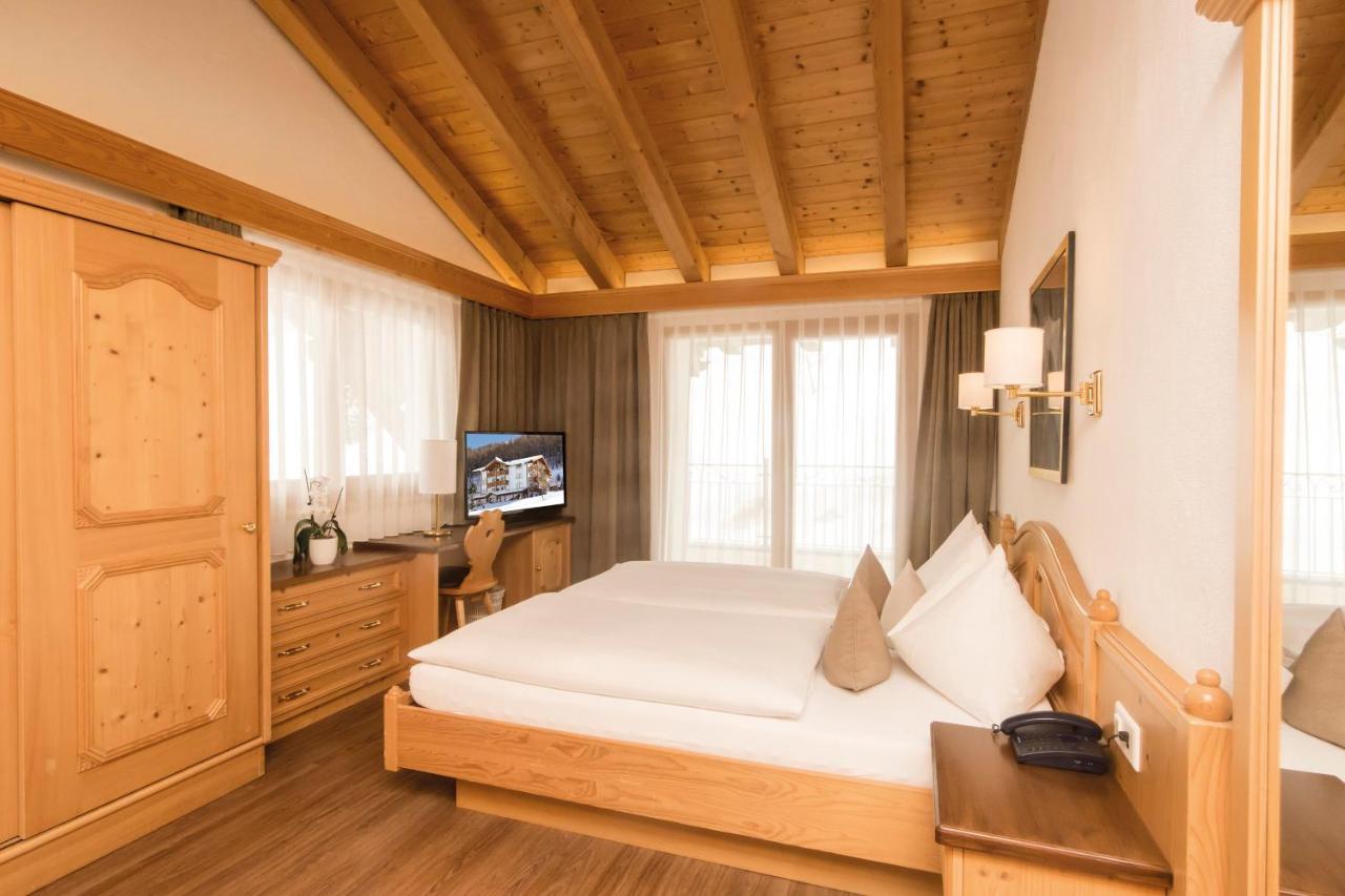Waldpark Hotel Garni Самнаун Стая снимка