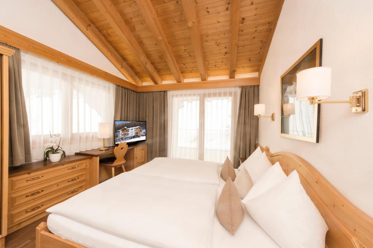Waldpark Hotel Garni Самнаун Екстериор снимка